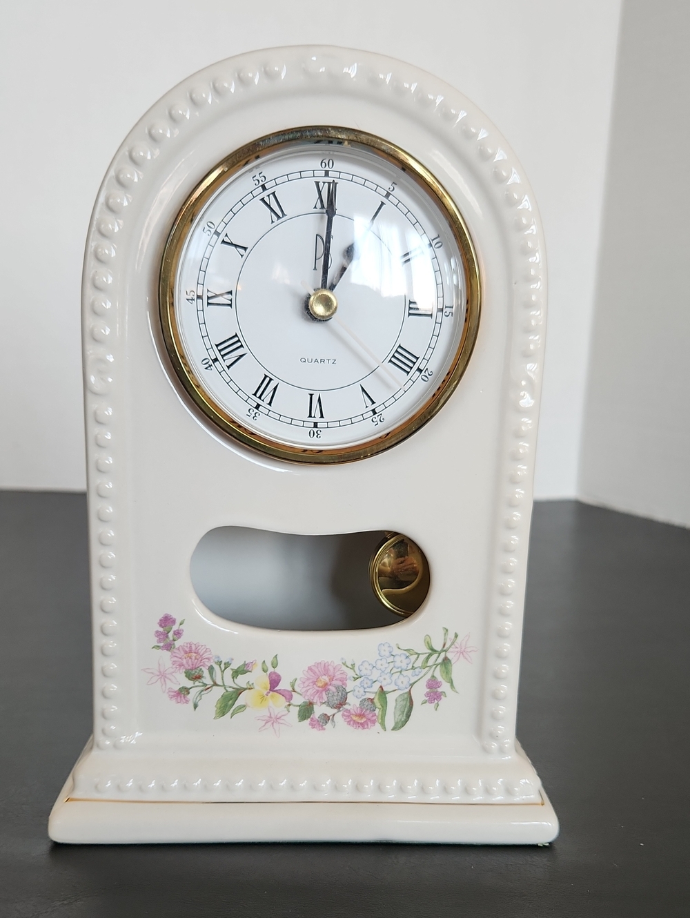 Paul Sebastian Quartz Pendulum Clock
